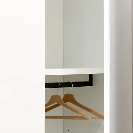 Hostmate - - Putignani * Bari