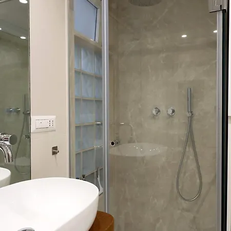Apartament Hostmate - - Putignani Bari